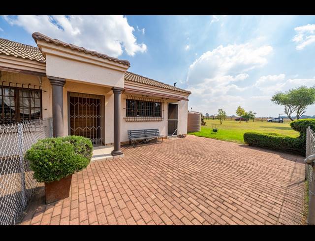 5,578M² SMALLHOLDING FOR SALE IN BENONI AH
